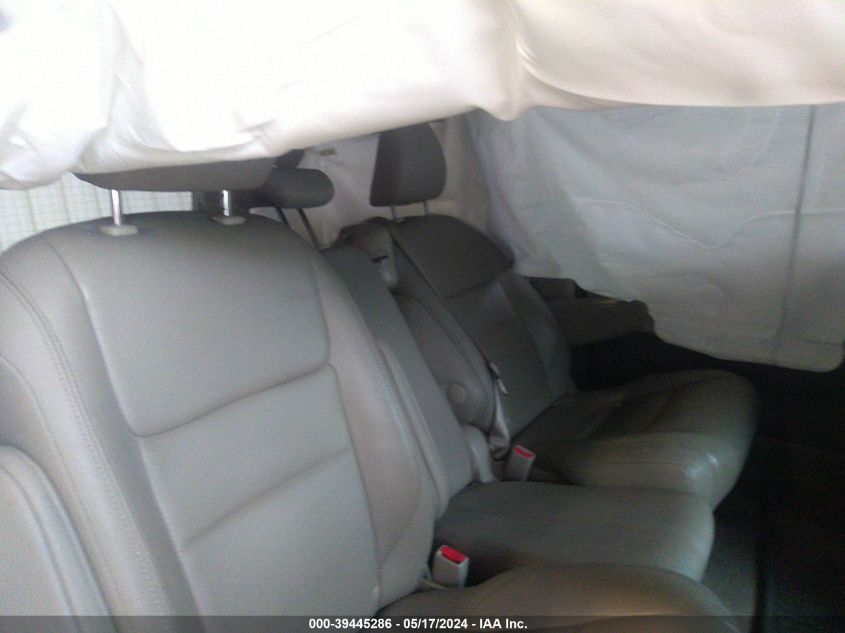 2017 Toyota Sienna Xle 8 Passenger VIN: 5TDYZ3DC8HS811889 Lot: 39445286