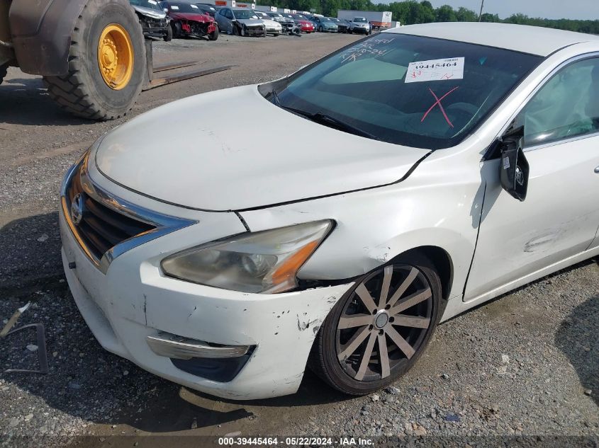 2015 Nissan Altima 2.5 S VIN: 1N4AL3APXFC464872 Lot: 39445464