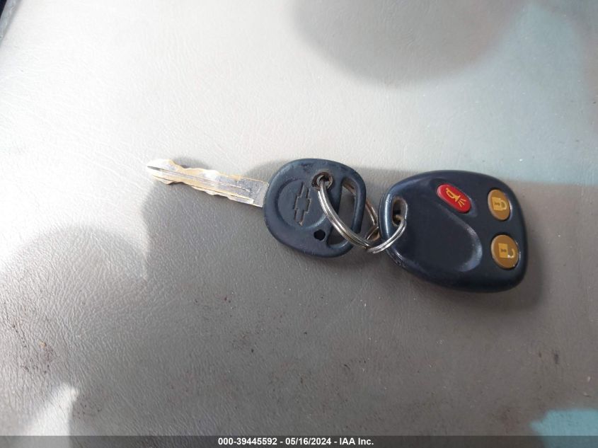 2003 Chevrolet Silverado 1500Hd Ls VIN: 1GCGK13U83F196753 Lot: 39445592