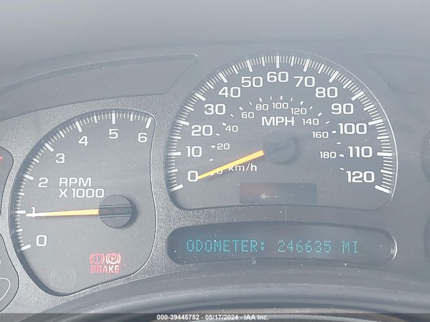 2005 Chevrolet Tahoe Z71 VIN: 1GNEK13T85R223960 Lot: 39445752