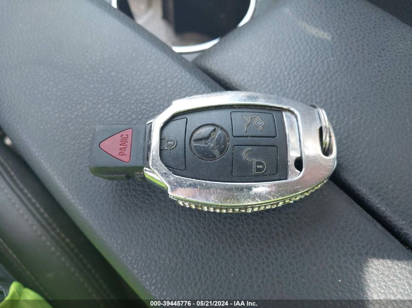 2012 Mercedes-Benz C 250 VIN: WDDGJ4HB2CF738401 Lot: 39445776