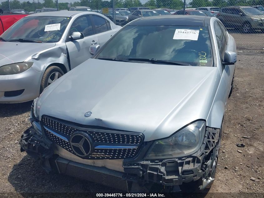 2012 Mercedes-Benz C 250 VIN: WDDGJ4HB2CF738401 Lot: 39445776