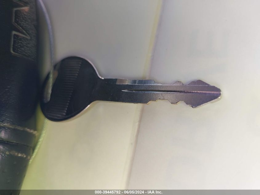 1998 Dodge Ram 1500 St VIN: 1B7HC13Y3WJ196018 Lot: 39445792