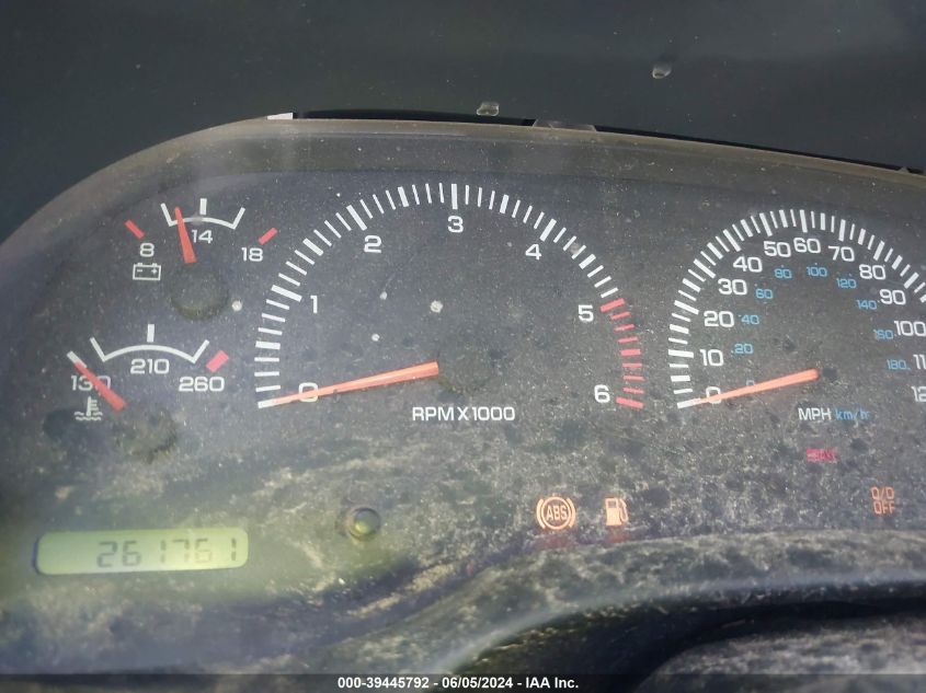 1998 Dodge Ram 1500 St VIN: 1B7HC13Y3WJ196018 Lot: 39445792