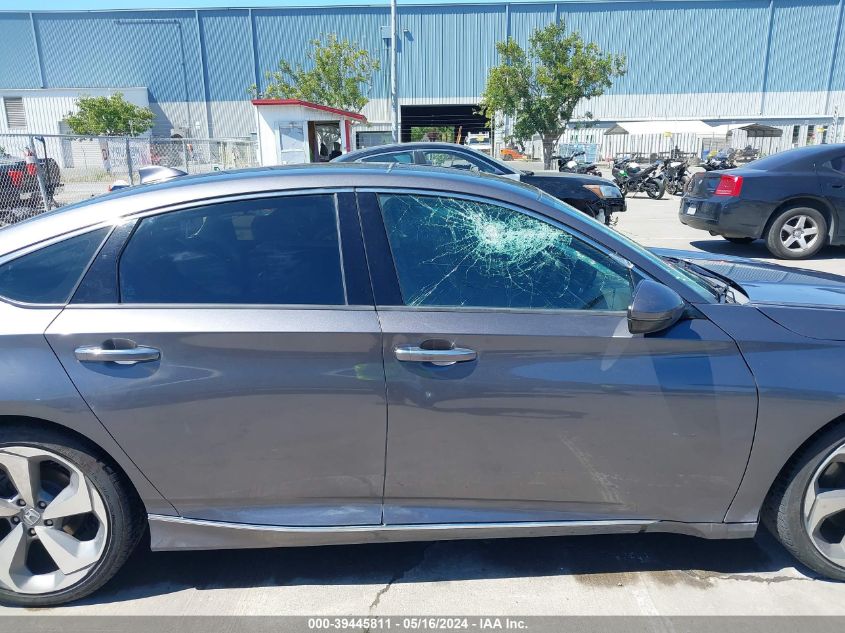 2018 Honda Accord Touring 2.0T VIN: 1HGCV2F94JA040627 Lot: 39445811