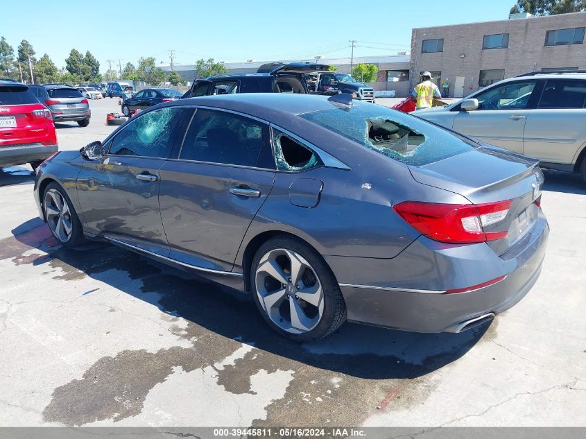 2018 Honda Accord Touring 2.0T VIN: 1HGCV2F94JA040627 Lot: 39445811