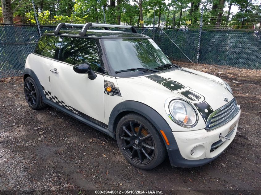 2013 Mini Hardtop Cooper VIN: WMWSU3C59DT547565 Lot: 39445812