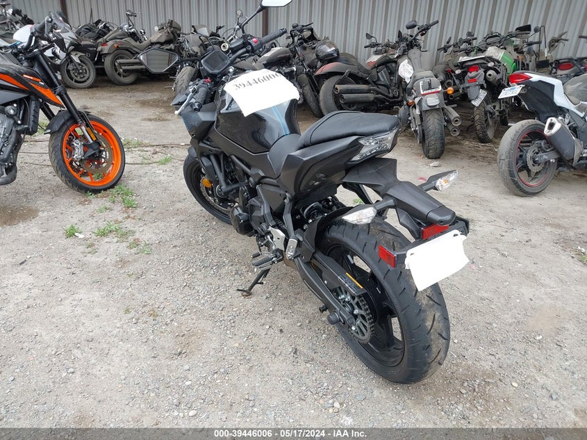 2021 KAWASAKI ER650 649 CC(VIN: ML5EREL12MDA25278