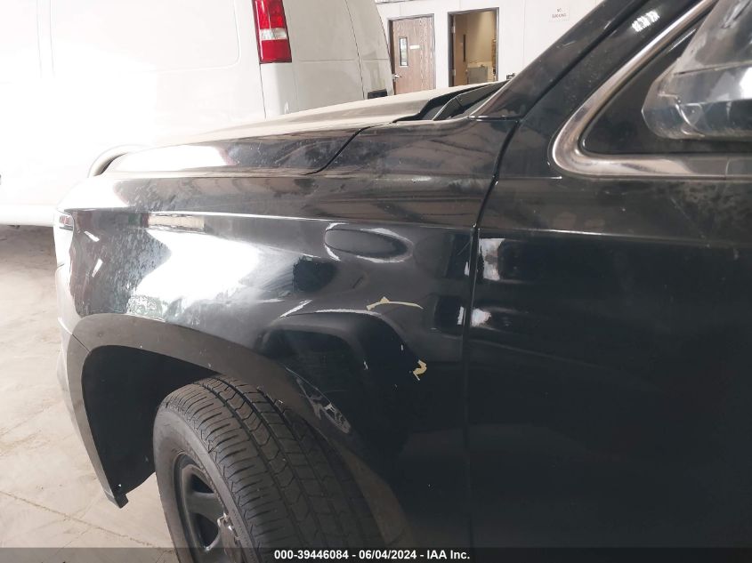 2018 Chevrolet Tahoe Commercial VIN: 1GNSKDEC6JR309554 Lot: 39446084
