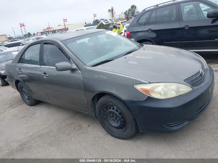 2004 Toyota Camry Le VIN: 4T1BE32K64U856990 Lot: 39446138