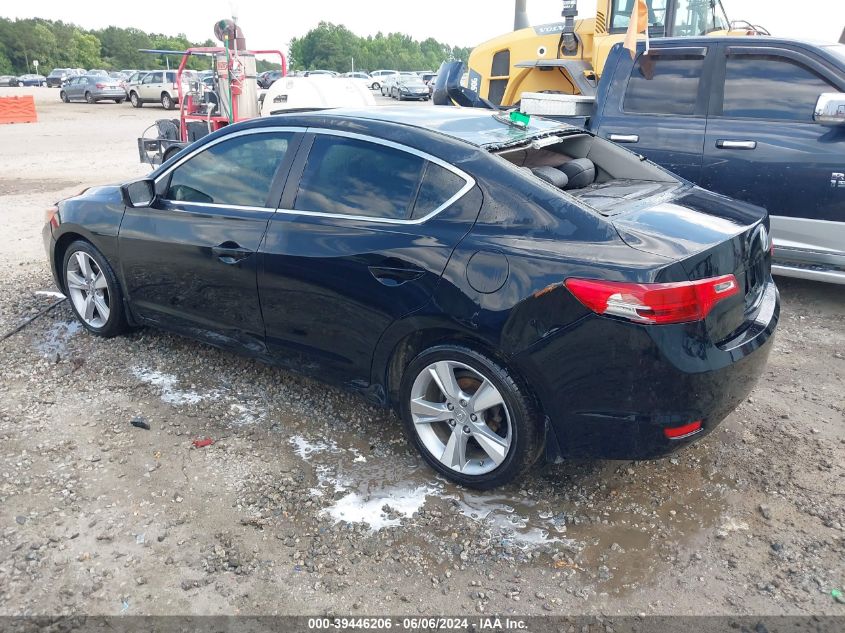 2013 Acura Ilx 2.0L VIN: 19VDE1F53DE011690 Lot: 39446206