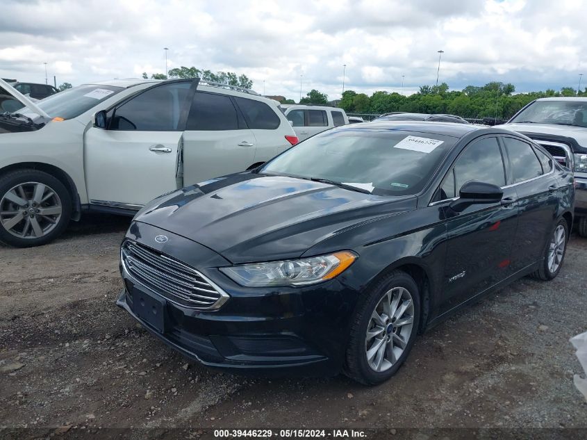 2017 Ford Fusion Hybrid Se VIN: 3FA6P0LU5HR384654 Lot: 39446229