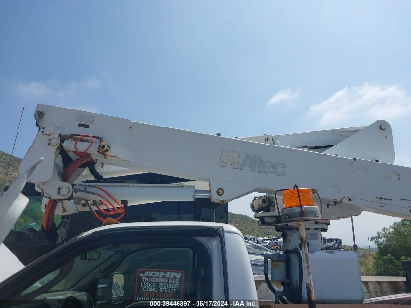 2004 Ford F-550 Xl/Xlt VIN: 1FDAF56P64ED48927 Lot: 39446397