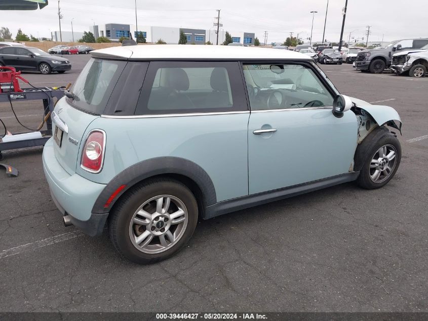 2013 Mini Hardtop Cooper VIN: WMWSU3C51DT687805 Lot: 39446427