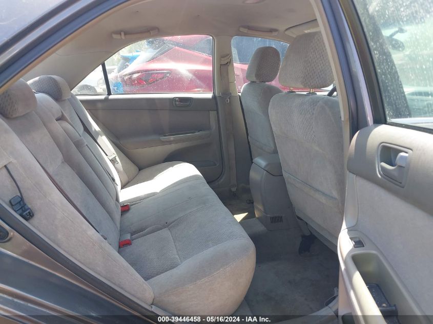 2003 Toyota Camry Le VIN: 4T1BE32KX3U742294 Lot: 39446458