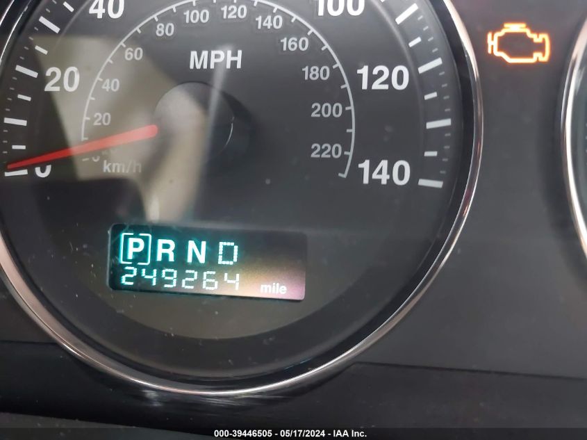 2007 Jeep Commander Overland VIN: 1J8HG682X7C576817 Lot: 39446505