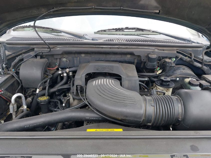 1999 Ford Expedition Eddie Bauer/Xlt VIN: 1FMPU18L4XLC03095 Lot: 39446523