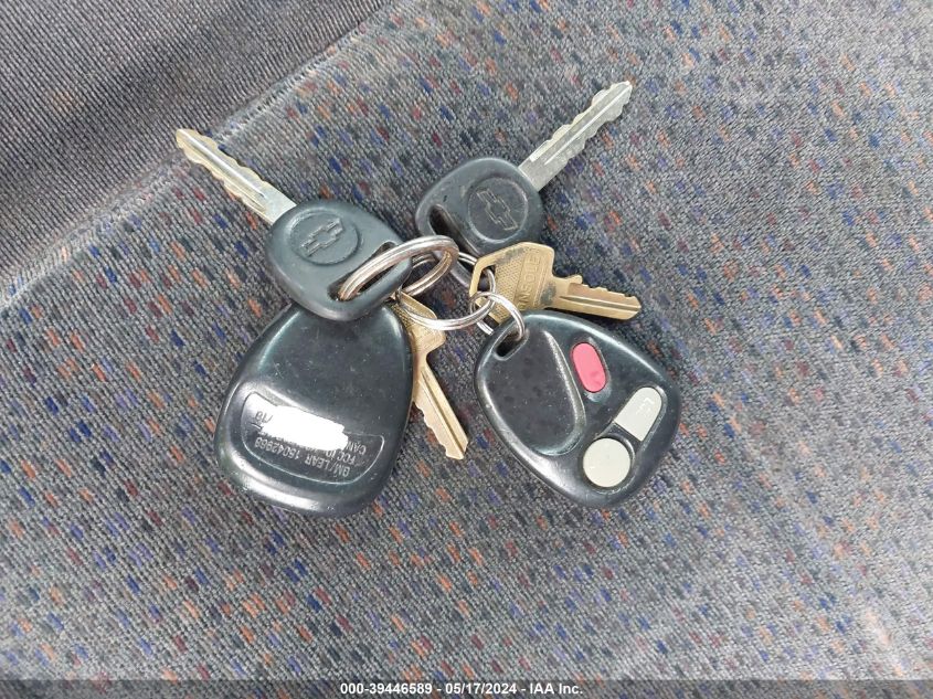 2002 Chevrolet Silverado 1500 Ls VIN: 2GCEC19T221282892 Lot: 39446589