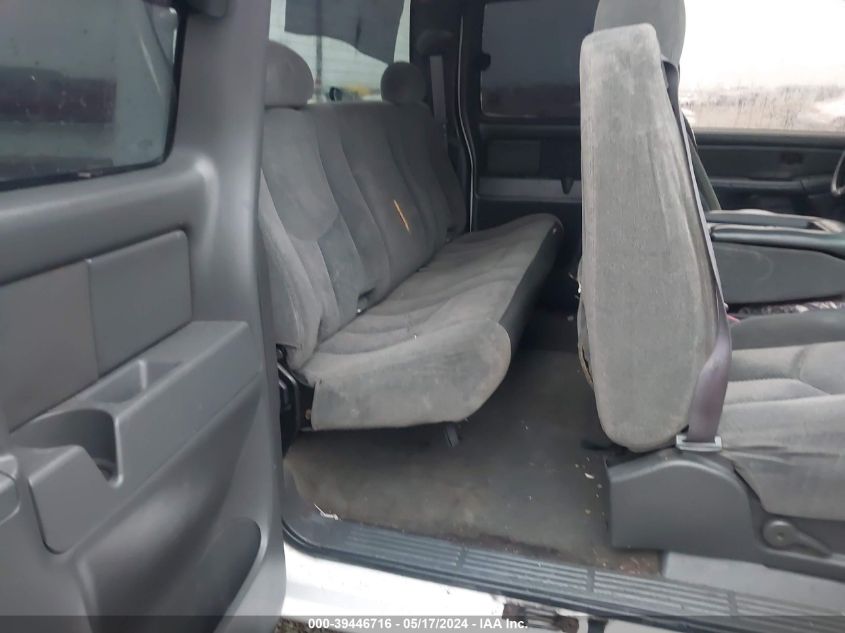 2005 Chevrolet Silverado 2500Hd Ls VIN: 1GCHK29U85E273227 Lot: 39446716