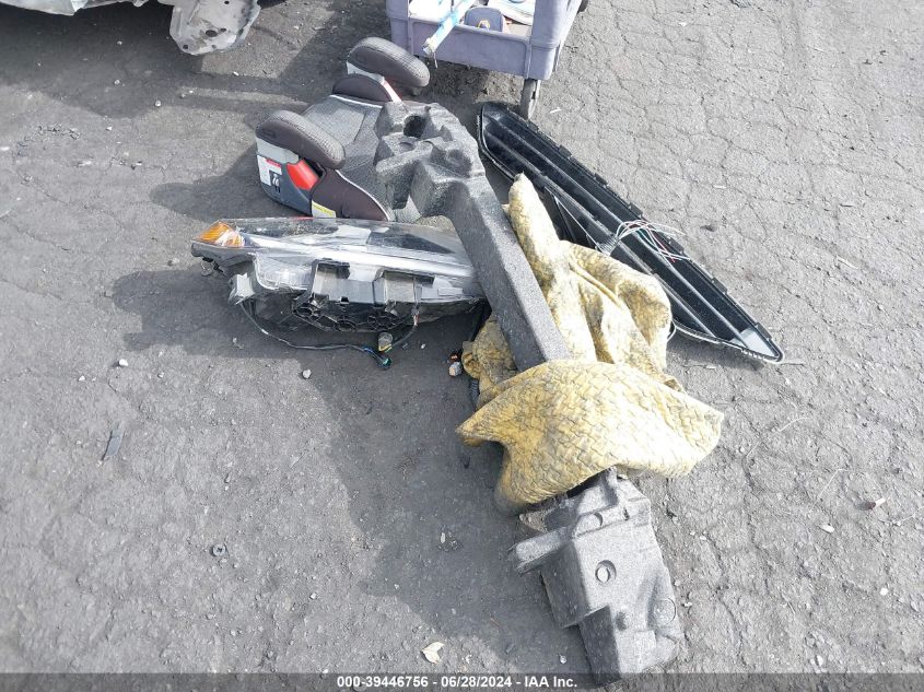 2018 Nissan Rogue Sv VIN: KNMAT2MT8JP523562 Lot: 39446756