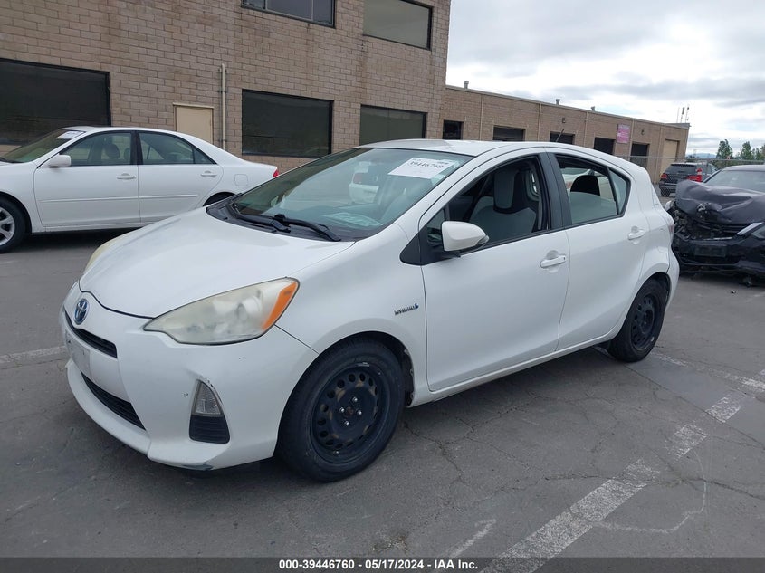 2013 Toyota Prius C One VIN: JTDKDTB34D1530624 Lot: 39446760