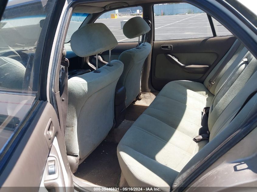 1993 Toyota Camry Le VIN: JT2SK12EXP0121512 Lot: 39446831