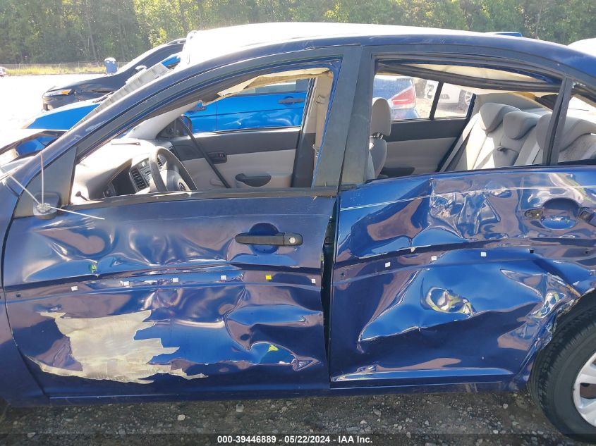 2010 Hyundai Accent Gls VIN: KMHCN4AC8AU427205 Lot: 39446889