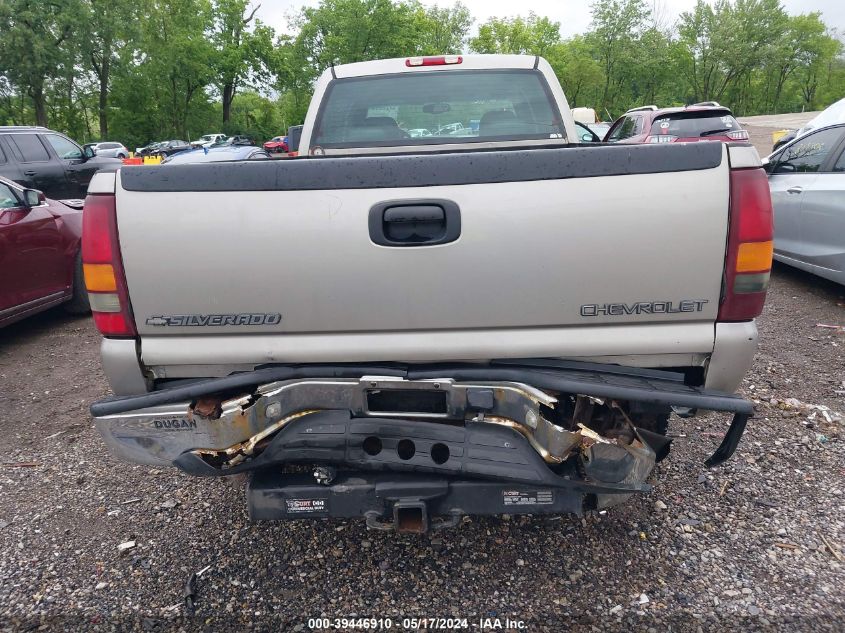 2001 Chevrolet Silverado K2500 Heavy Duty VIN: 1GCHK23G11F181903 Lot: 39446910