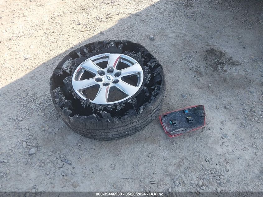 2019 Ford F-150 Xlt VIN: 1FTEW1E58KFC43733 Lot: 39446930