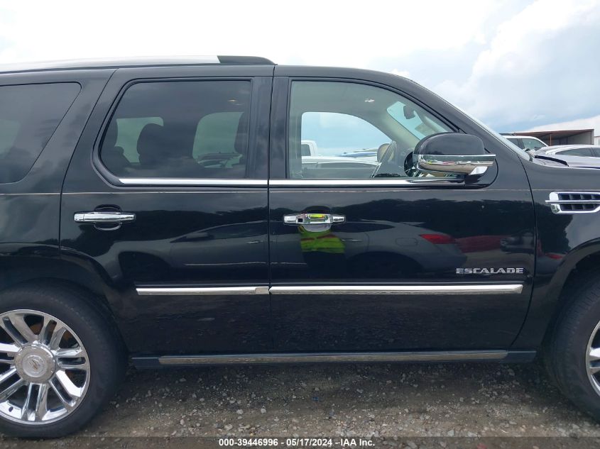 2011 Cadillac Escalade Platinum Edition VIN: 1GYS4DEFXBR117319 Lot: 39446996