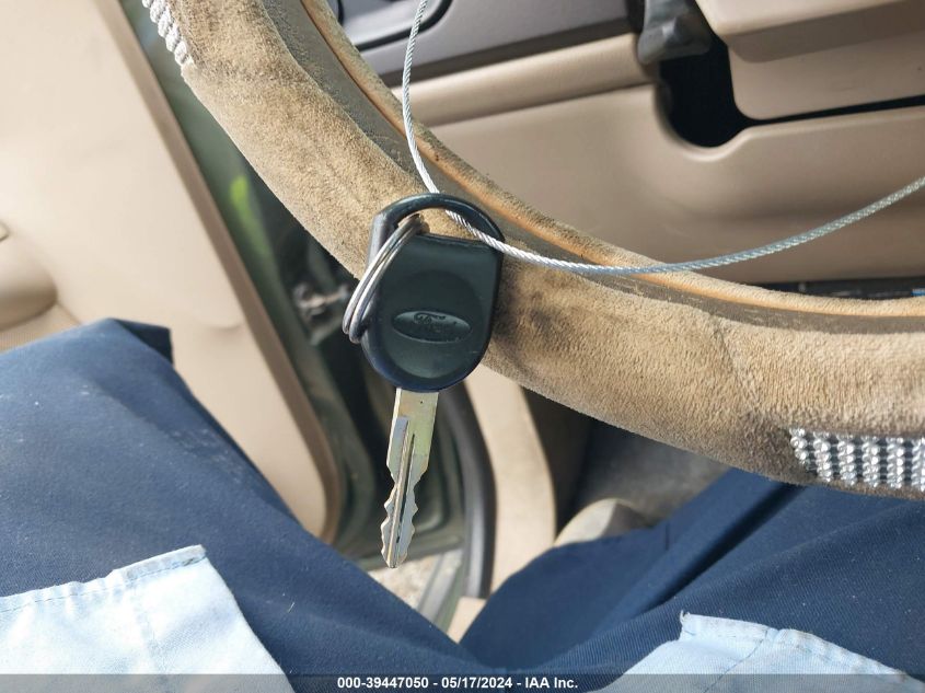 2004 Ford Expedition Nbx/Xlt VIN: 1FMPU16L54LA88568 Lot: 39447050