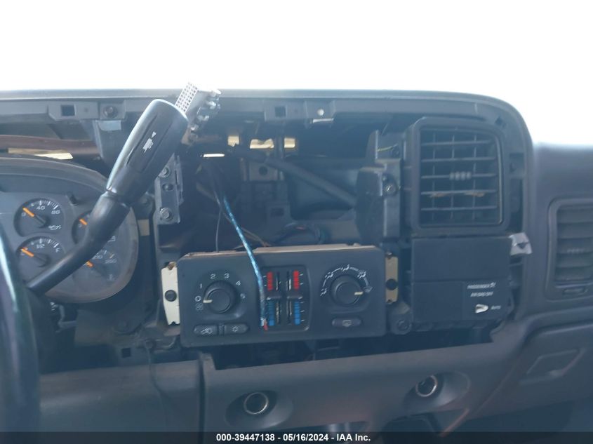 2003 Chevrolet Silverado 1500 Ls VIN: 2GCEC19V731104222 Lot: 39447138