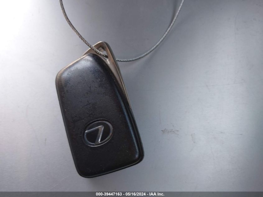 2017 Lexus Is 200T VIN: JTHBA1D20H5049719 Lot: 39447163