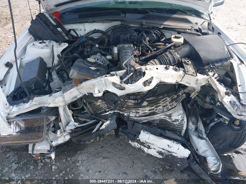 2006 Ford Mustang V6 VIN: 1ZVFT84NX65226304 Lot: 39447231