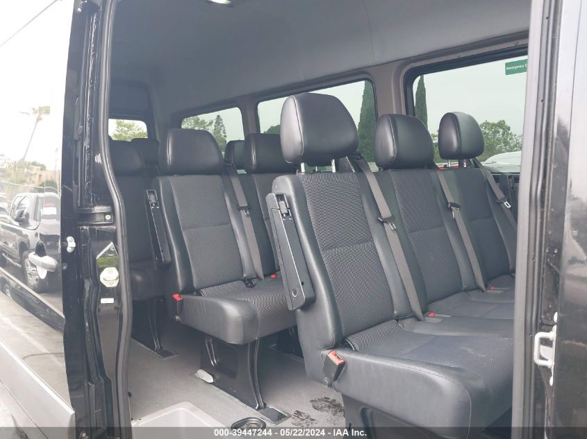 2018 MERCEDES-BENZ SPRINTER 2500 HIGH ROOF V6 - WDZPE8CD4JP648575