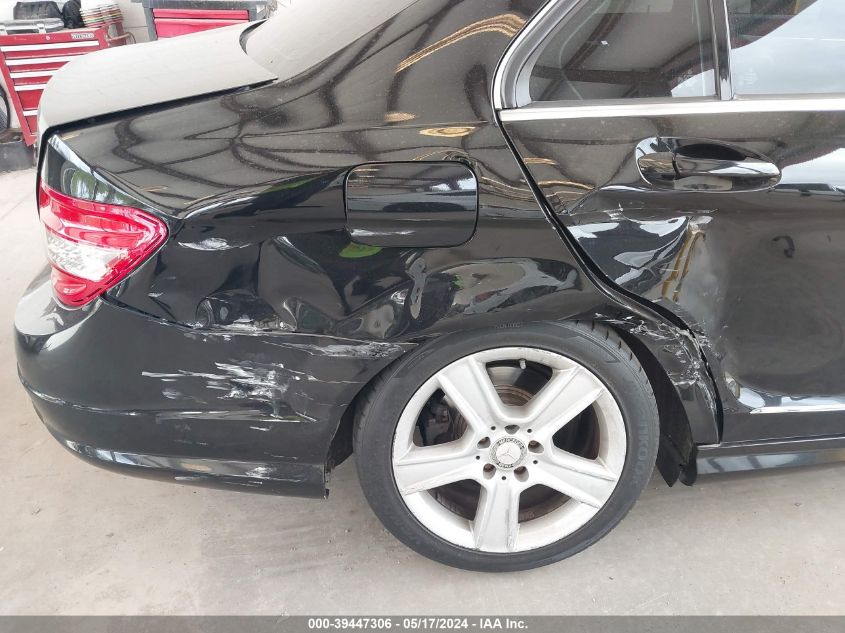 2010 Mercedes-Benz C 300 Luxury/Sport VIN: WDDGF5EB6AF394192 Lot: 39447306