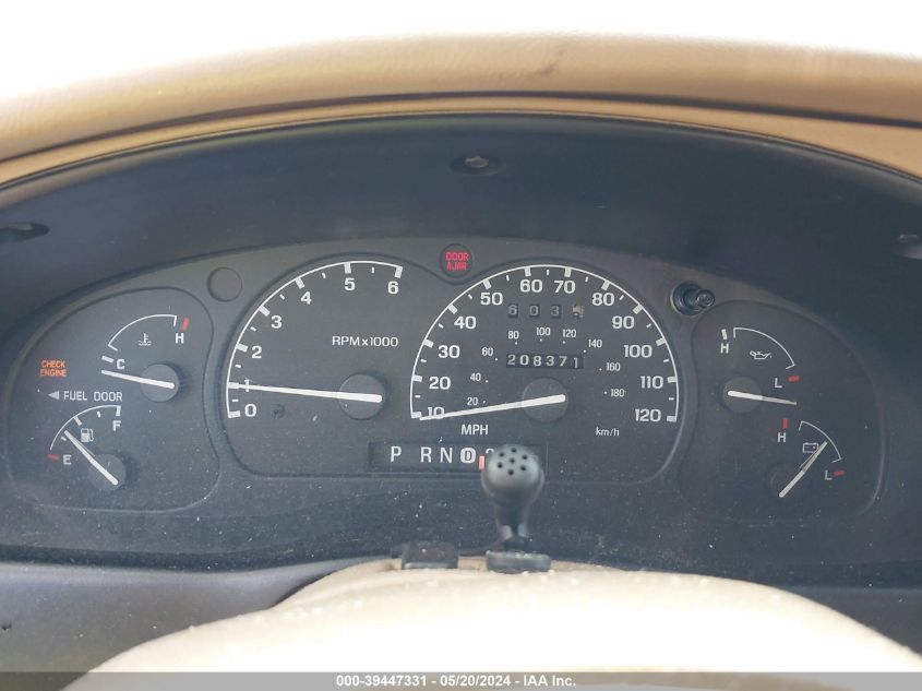 1999 Ford Explorer Eddie Bauer/Limited/Xlt VIN: 1FMZU35P7XZA19682 Lot: 39447331