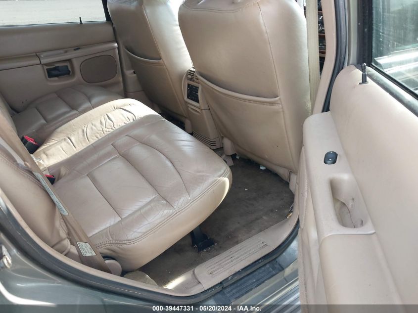 1999 Ford Explorer Eddie Bauer/Limited/Xlt VIN: 1FMZU35P7XZA19682 Lot: 39447331