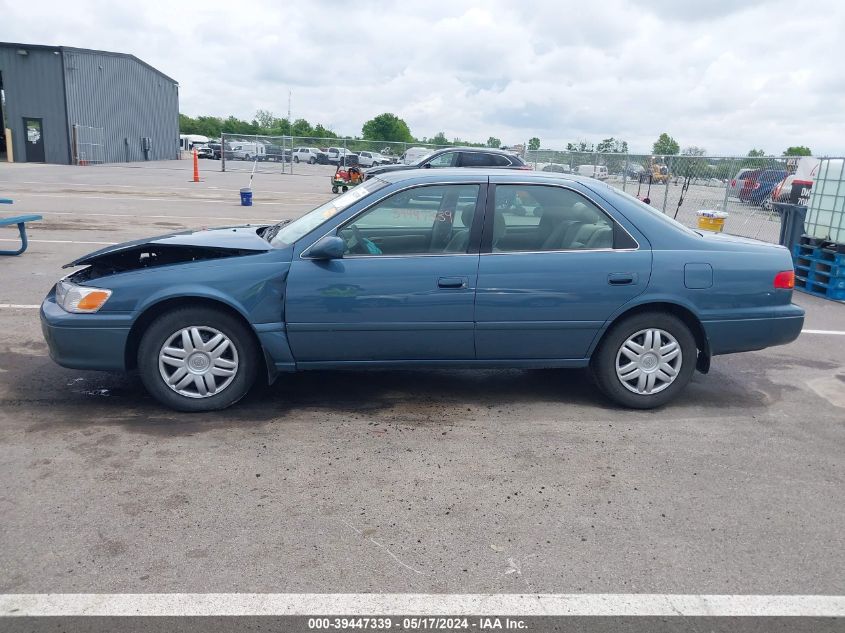 2000 Toyota Camry Le VIN: 4T1BG22K9YU731668 Lot: 39447339