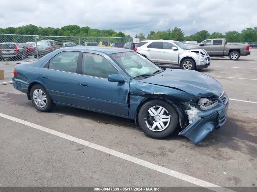 2000 Toyota Camry Le VIN: 4T1BG22K9YU731668 Lot: 39447339