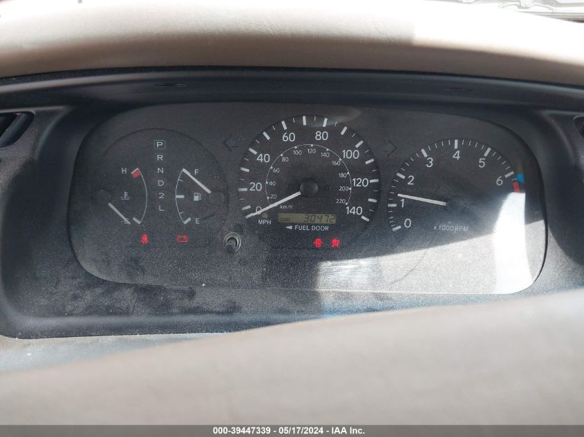 2000 Toyota Camry Le VIN: 4T1BG22K9YU731668 Lot: 39447339