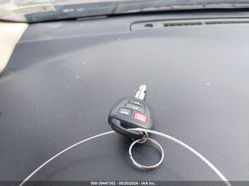 2015 Toyota Corolla Le VIN: 2T1BURHE4FC246985 Lot: 39447352