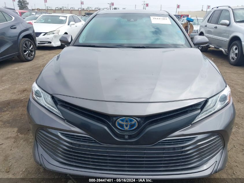 2018 Toyota Camry Hybrid Le/Se/Xle VIN: 4T1B21HK3JU003527 Lot: 39447401