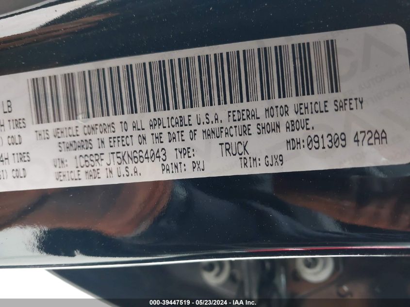 2019 Ram 1500 Laramie 4X4 5'7 Box VIN: 1C6SRFJT5KN664043 Lot: 39447519