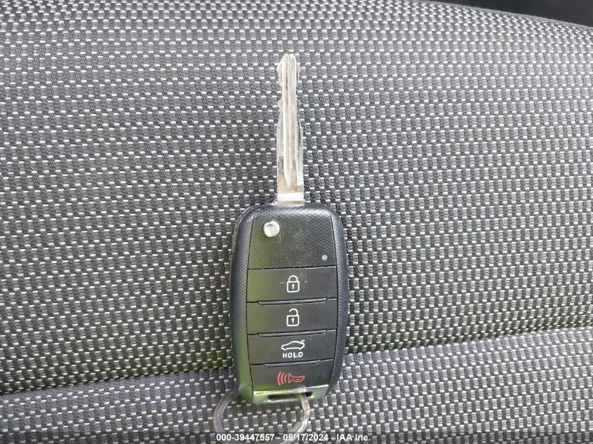 2017 KIA FORTE LX - KNAFK5A85H5667311