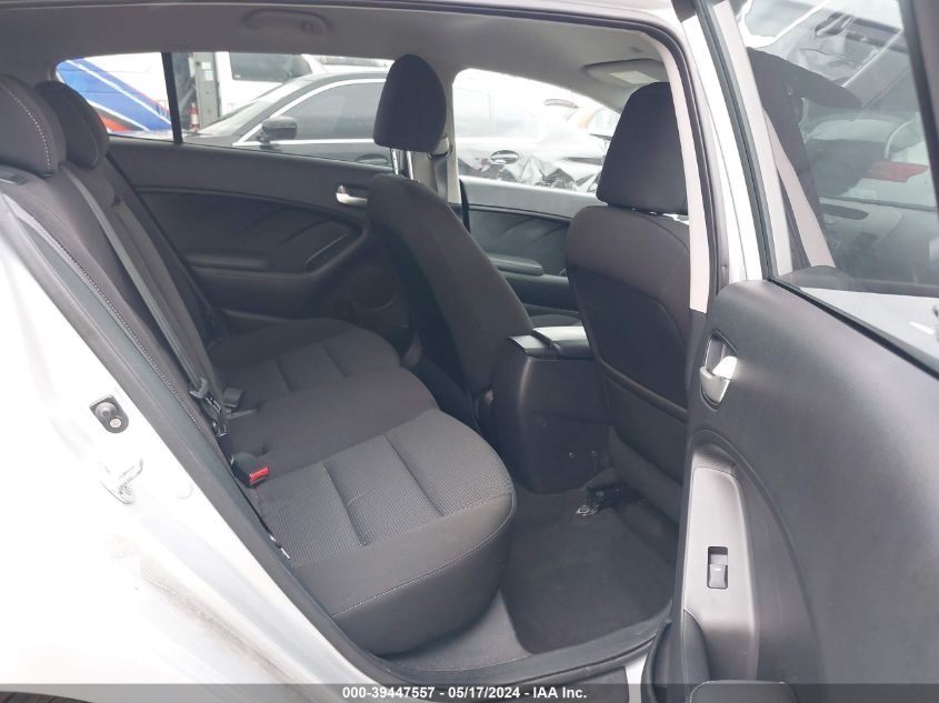 2017 KIA FORTE LX - KNAFK5A85H5667311