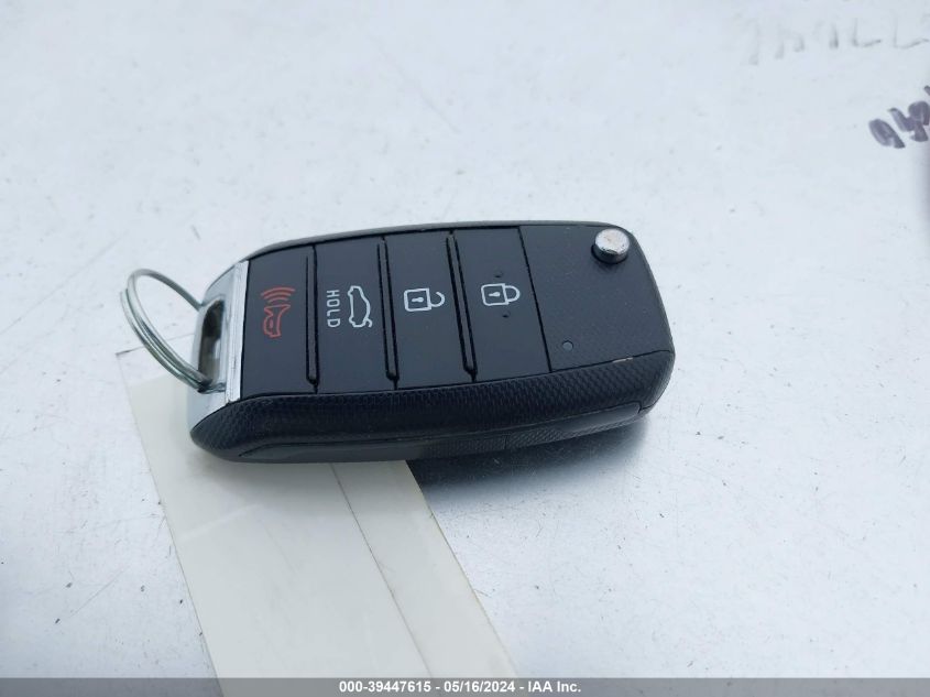 2019 Kia Optima Lx VIN: 5XXGT4L38KG322695 Lot: 39447615