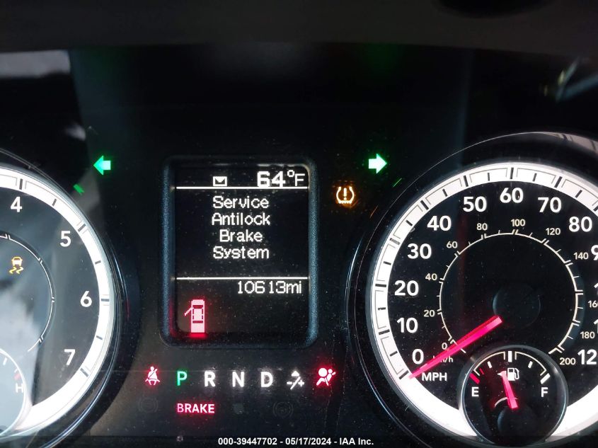 2019 Ram 1500 Classic Tradesman 4X4 5'7 Box VIN: 1C6RR7KG4KS621188 Lot: 39447702