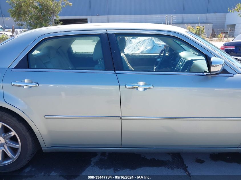 2006 Chrysler 300C VIN: 2C3LA63H36H240425 Lot: 39447784