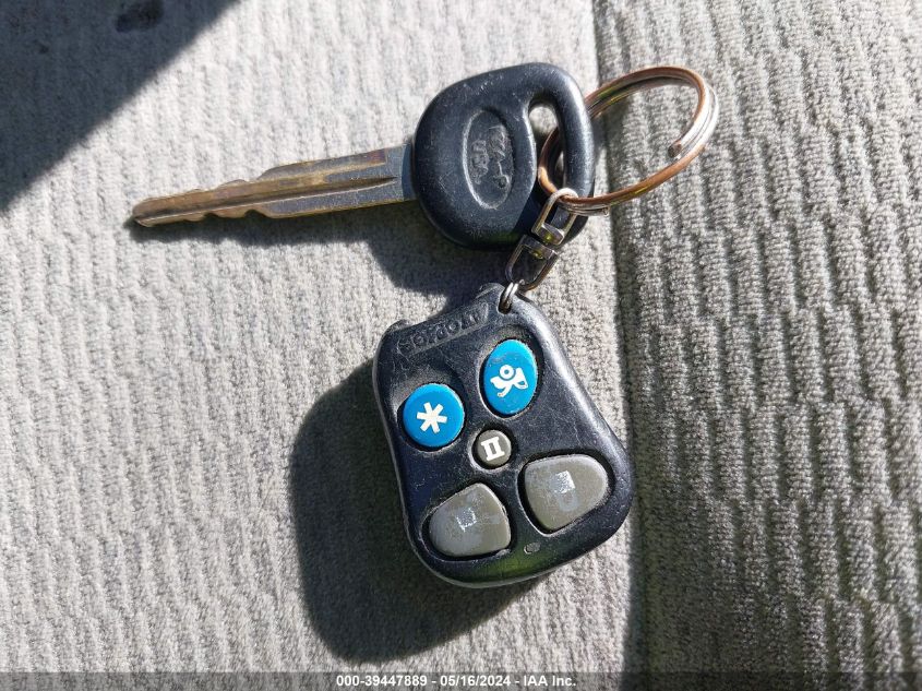 2005 Kia Sedona Ex/Lx VIN: KNDUP132056694418 Lot: 39447889